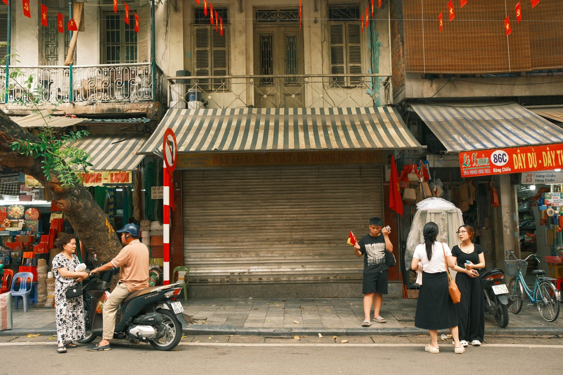 Dạo phố cổ Hà Nội trong vài giờ